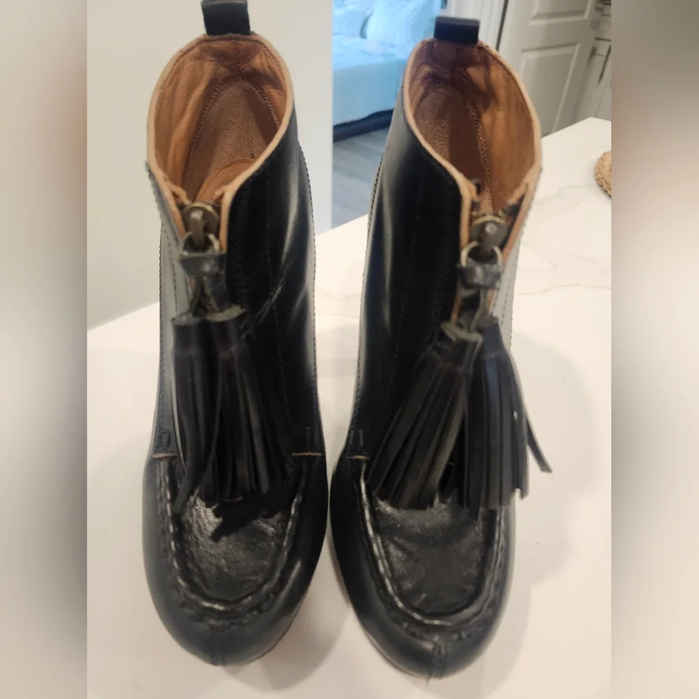 Coach Cary Tassle Boots Size 7 - Picture 5 of 11